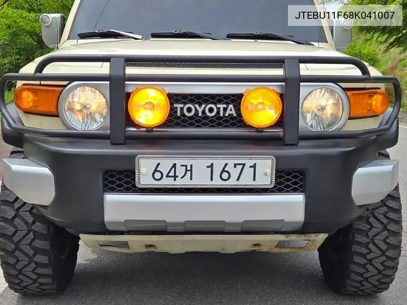 Toyota FJ Cruiser 2008 года выпуска