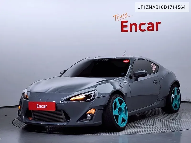 Toyota GT86 2013 года выпуска