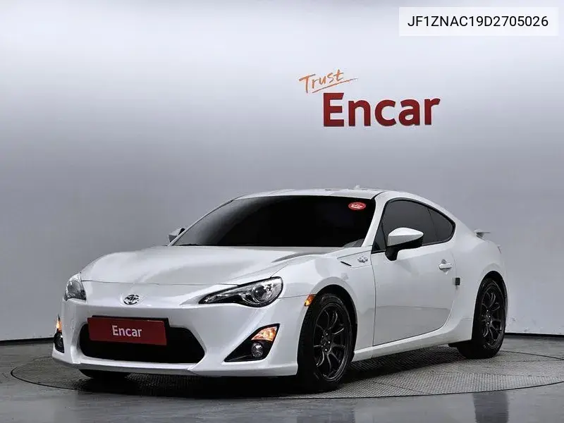 Toyota GT86 2013 года выпуска