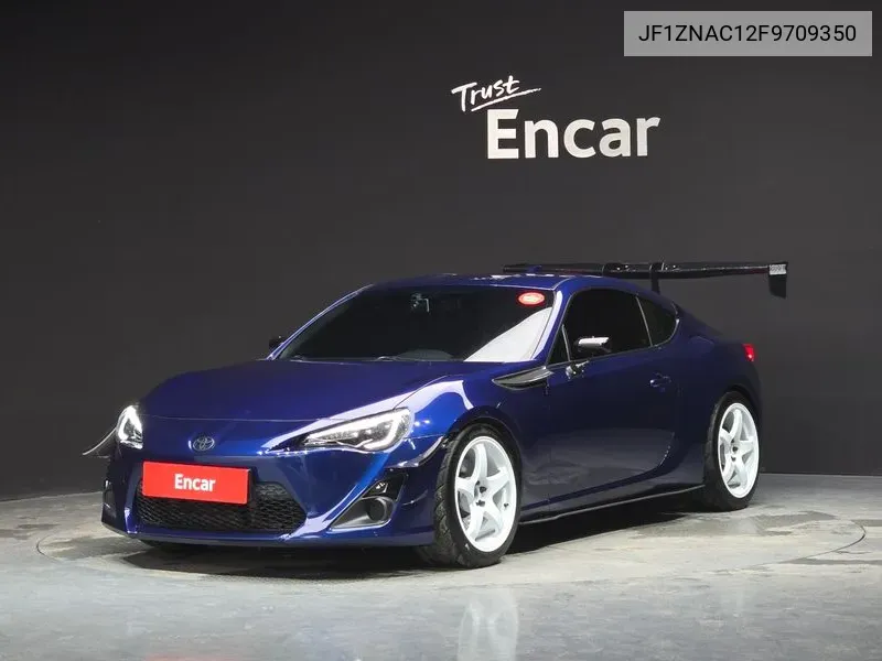 Toyota GT86 2015 года выпуска