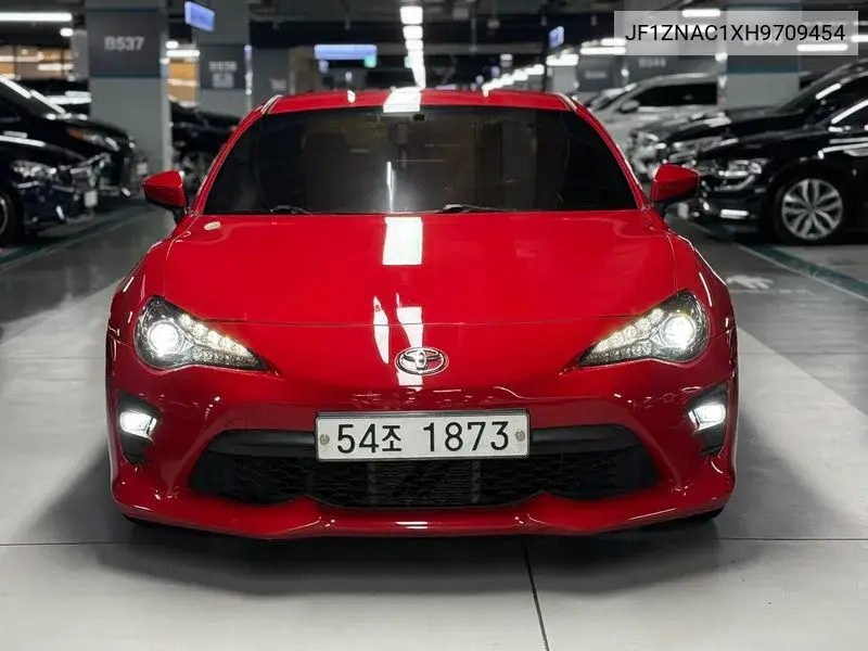 Toyota GT86 2017 года выпуска