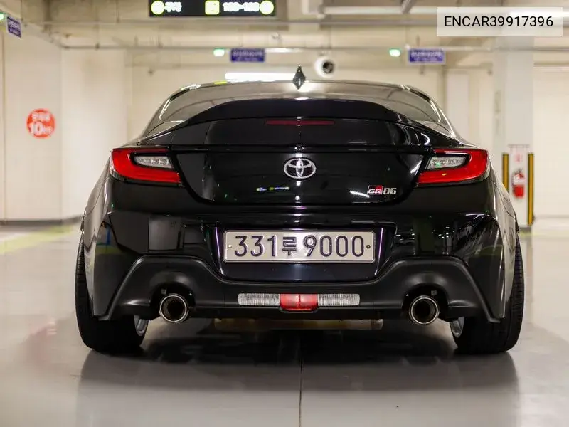 Toyota GT86 2024 года выпуска