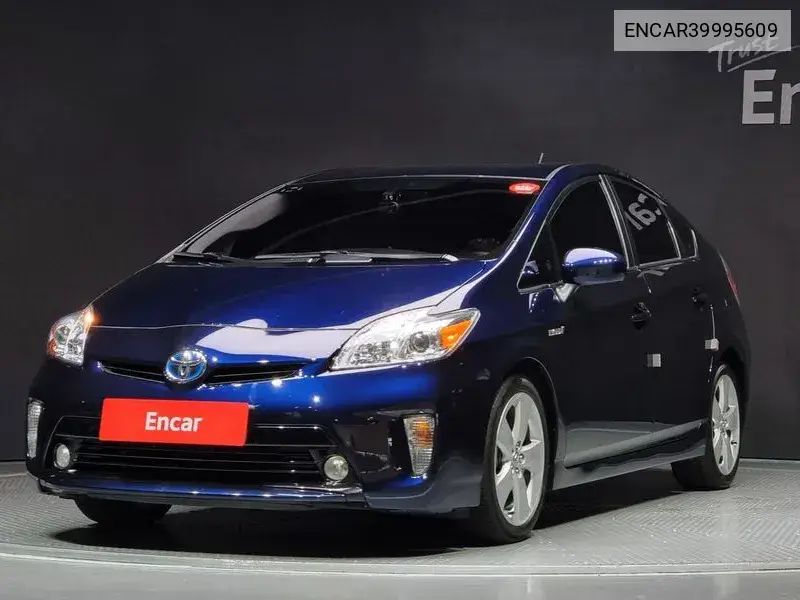 Toyota Prius 2012 года выпуска