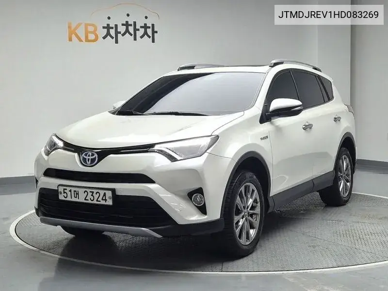 Toyota RAV 4 2016 года выпуска