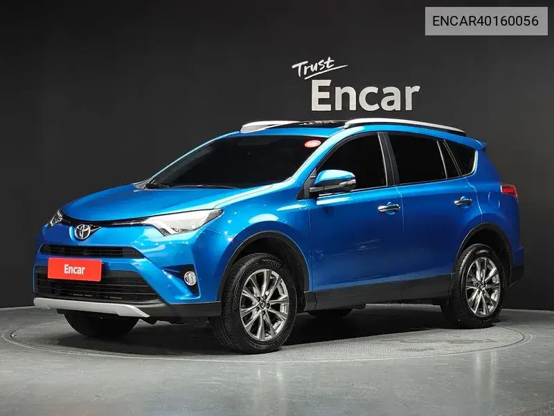 Toyota RAV 4 2016 года выпуска