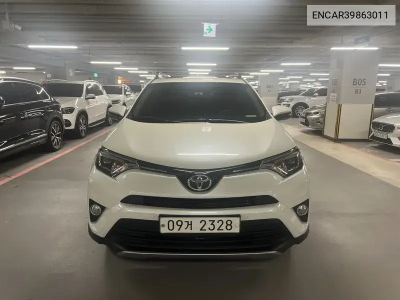 Toyota RAV 4 2017 года выпуска