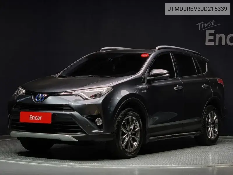 Toyota RAV 4 2018 года выпуска