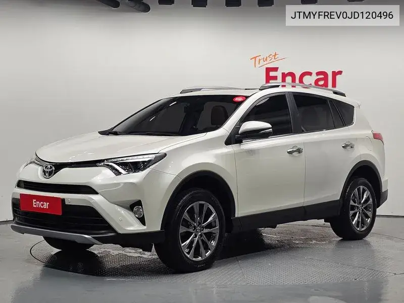 Toyota RAV 4 2018 года выпуска
