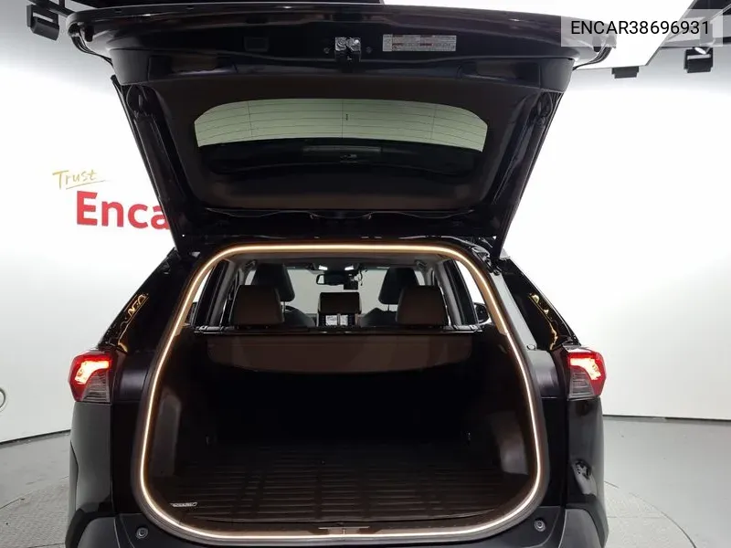 Toyota RAV 4 2019 года выпуска