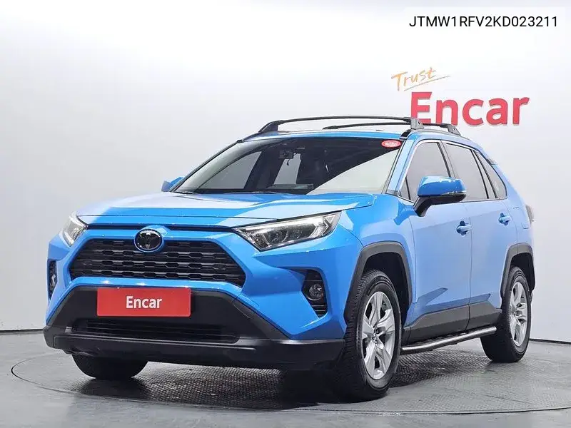 Toyota RAV 4 2019 года выпуска