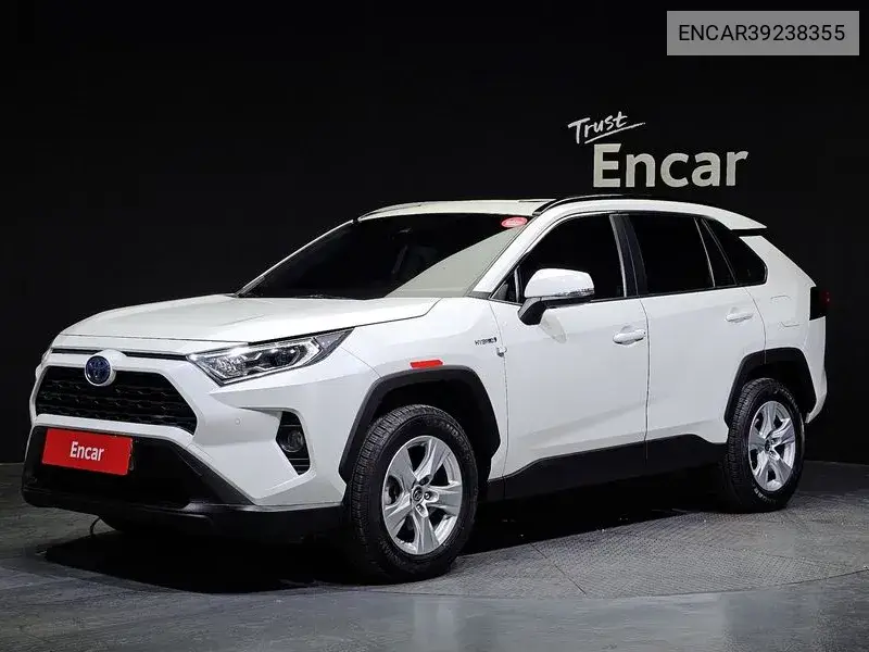 Toyota RAV 4 2019 года выпуска