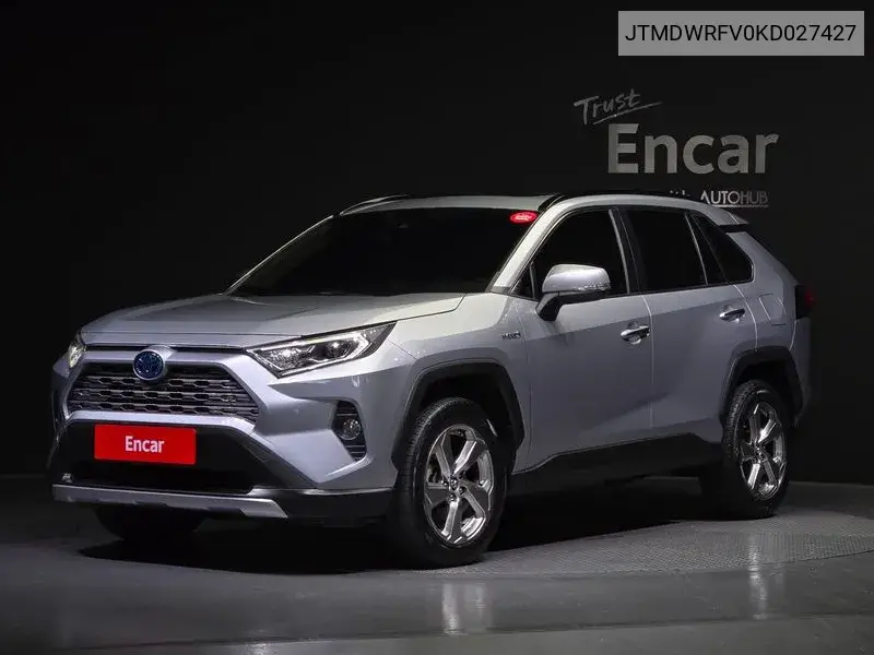 Toyota RAV 4 2019 года выпуска