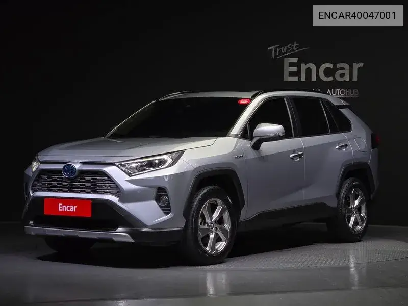 Toyota RAV 4 2019 года выпуска