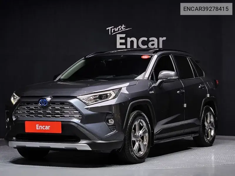 Toyota RAV 4 2020 года выпуска