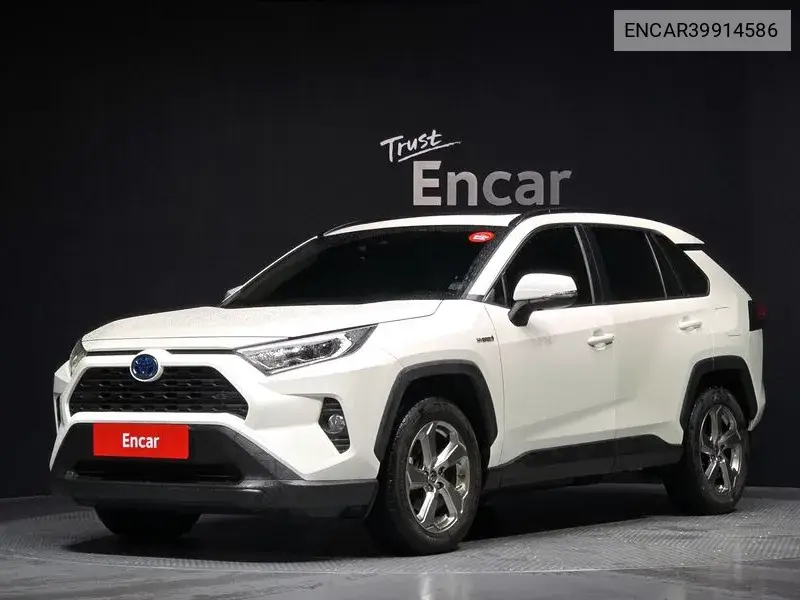 Toyota RAV 4 2020 года выпуска