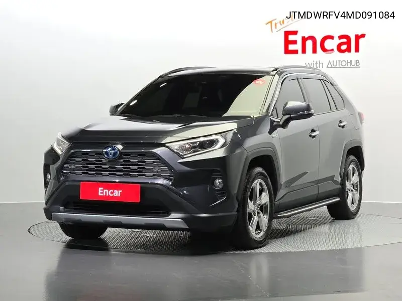 Toyota RAV 4 2020 года выпуска