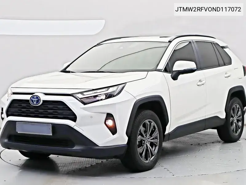 Toyota RAV 4 2022 года выпуска