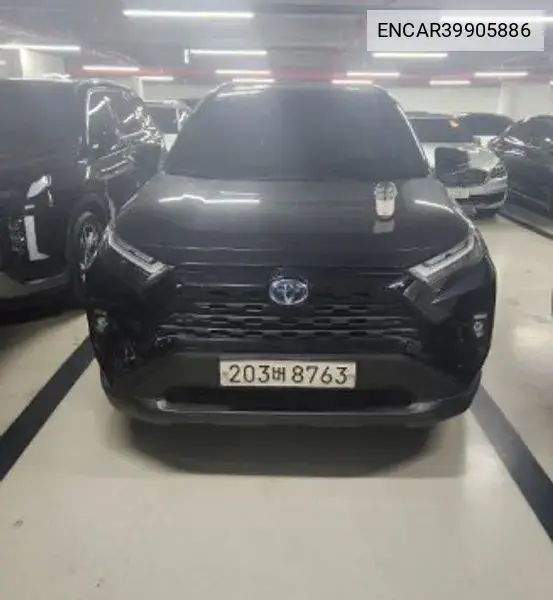 Toyota RAV 4 2022 года выпуска