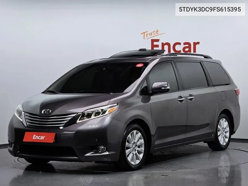 Toyota Sienna 2015 года выпуска