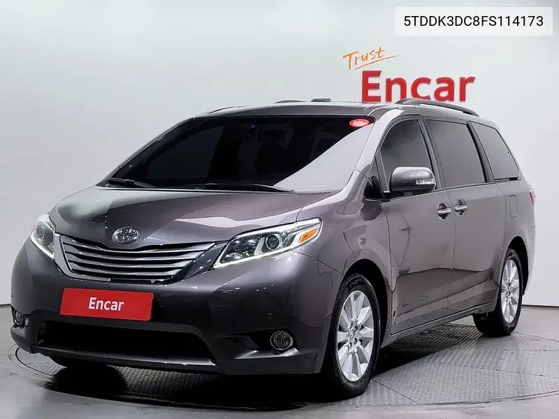 Toyota Sienna 2015 года выпуска