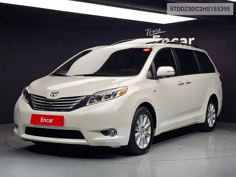 Toyota Sienna 2017 года выпуска
