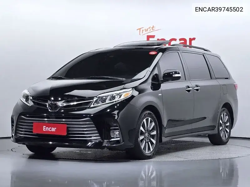 Toyota Sienna 2019 года выпуска