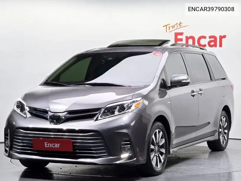 Toyota Sienna 2019 года выпуска