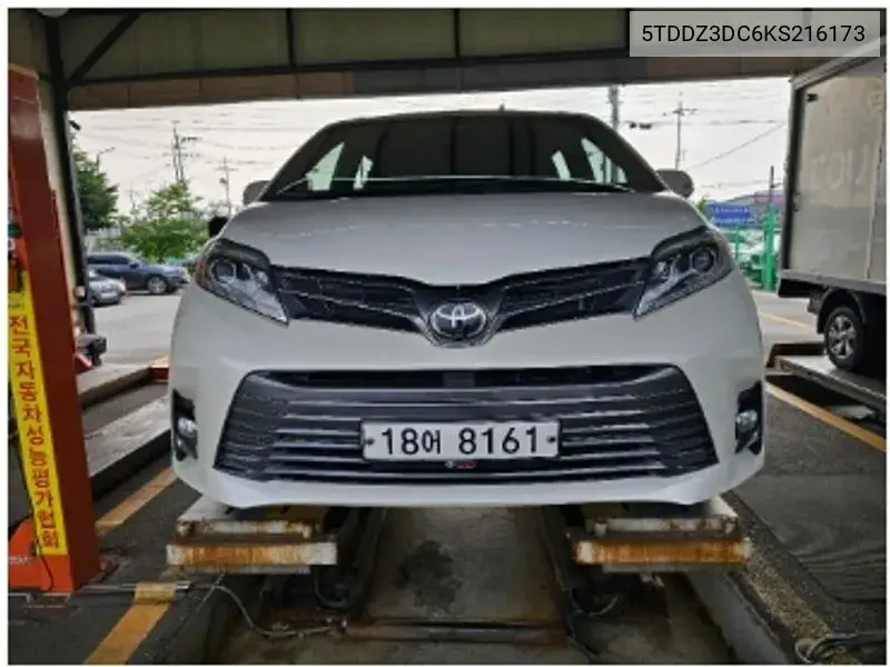 Toyota Sienna 2019 года выпуска