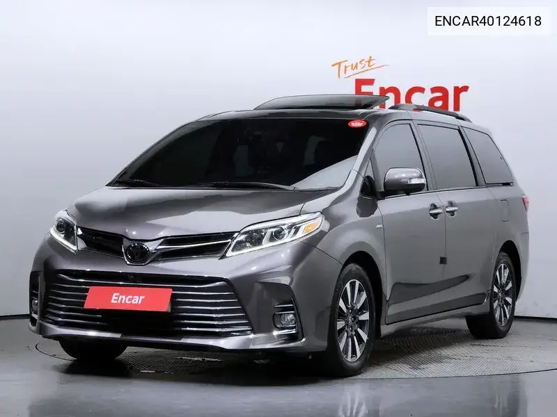Toyota Sienna 2019 года выпуска