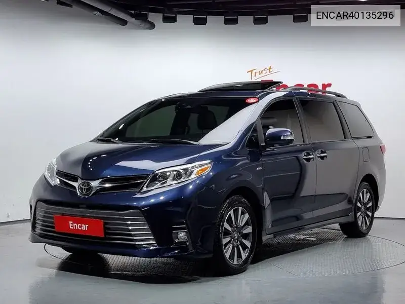 Toyota Sienna 2019 года выпуска