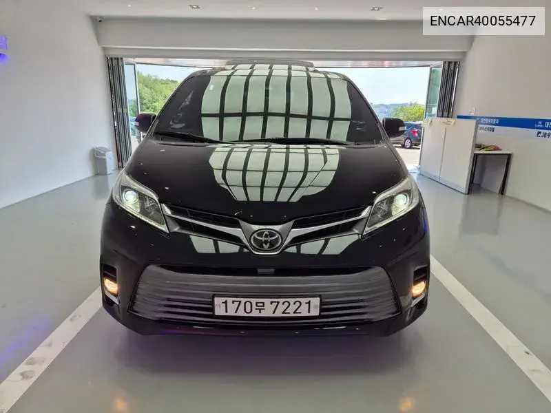 Toyota Sienna 2020 года выпуска