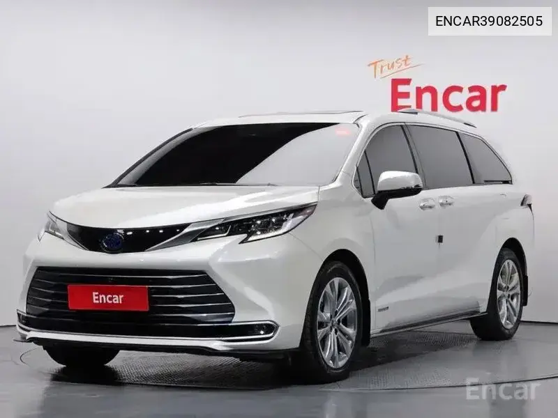 Toyota Sienna 2021 года выпуска