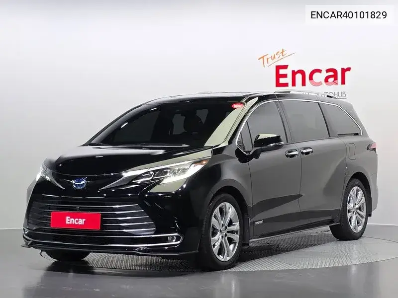 Toyota Sienna 2021 года выпуска