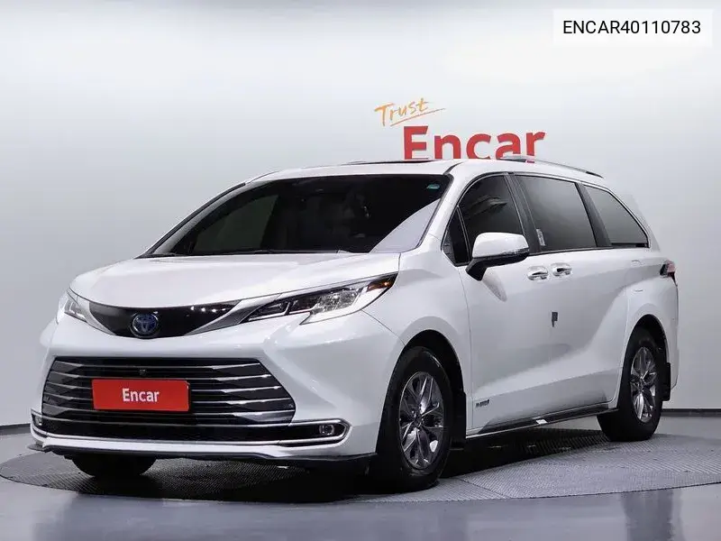 Toyota Sienna 2021 года выпуска