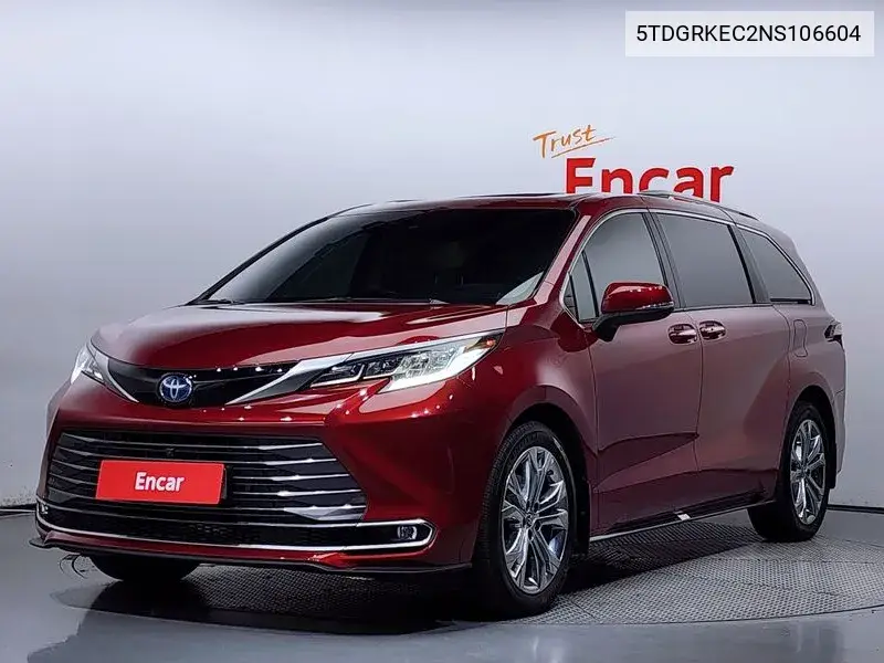 Toyota Sienna 2022 года выпуска