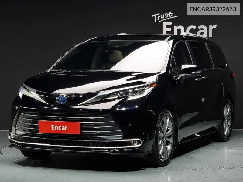Toyota Sienna 2024 года выпуска