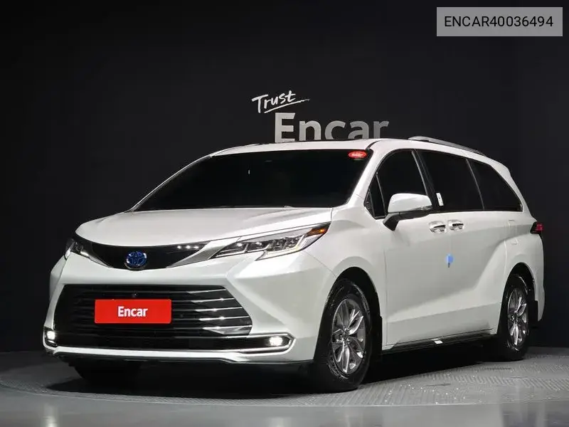 Toyota Sienna 2024 года выпуска