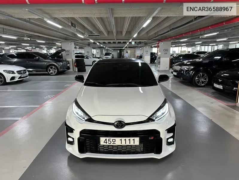 Toyota Yaris 2022 года выпуска