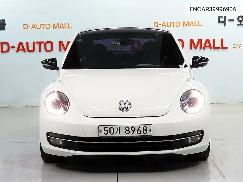 Volkswagen Beetle 2012 года выпуска