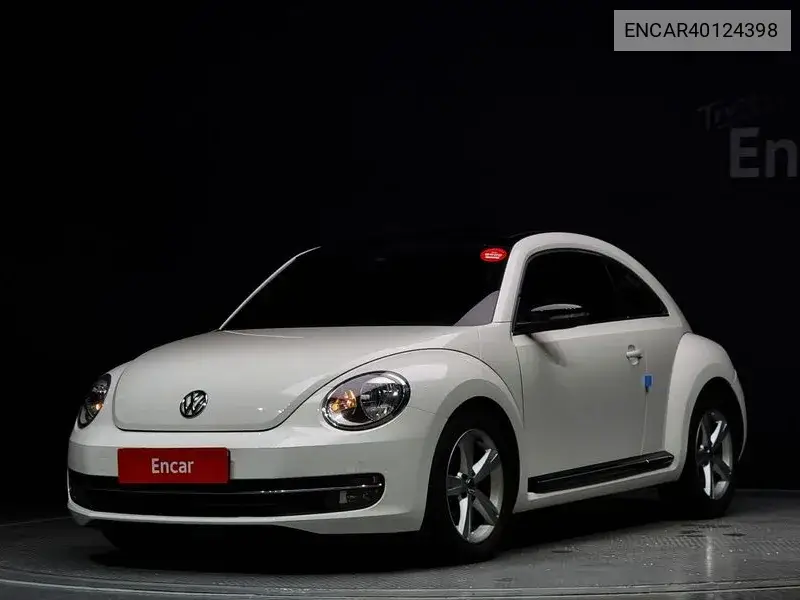 Volkswagen Beetle 2013 года выпуска
