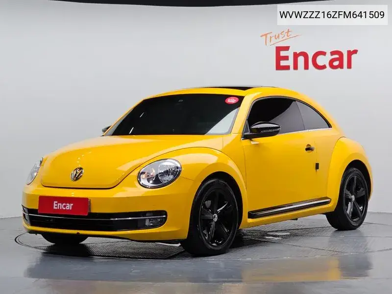 Volkswagen Beetle 2015 года выпуска