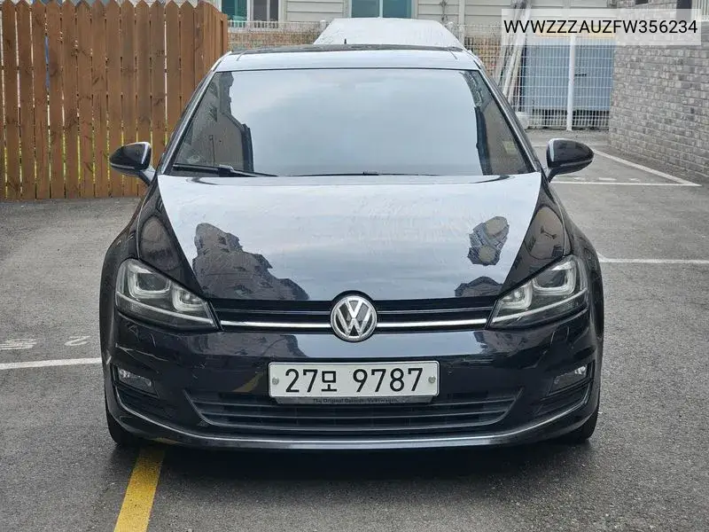 Volkswagen Golf 2015 года выпуска