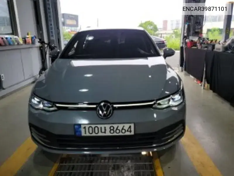 Volkswagen Golf 2022 года выпуска