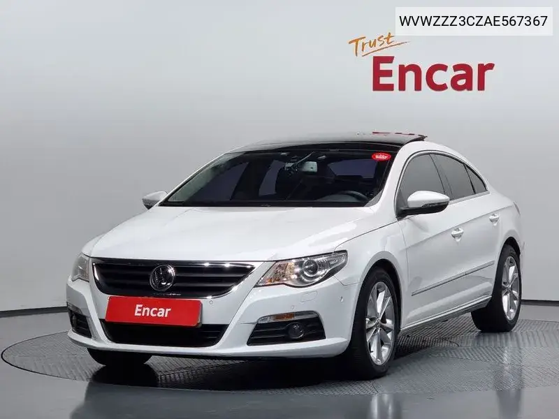 Volkswagen Passat CC 2010 года выпуска