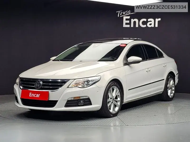 Volkswagen Passat CC 2011 года выпуска