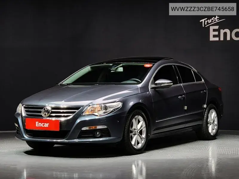 Volkswagen Passat CC 2011 года выпуска