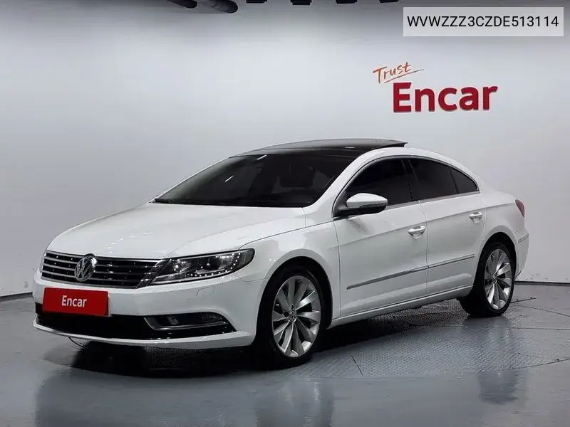 Volkswagen Passat CC 2012 года выпуска