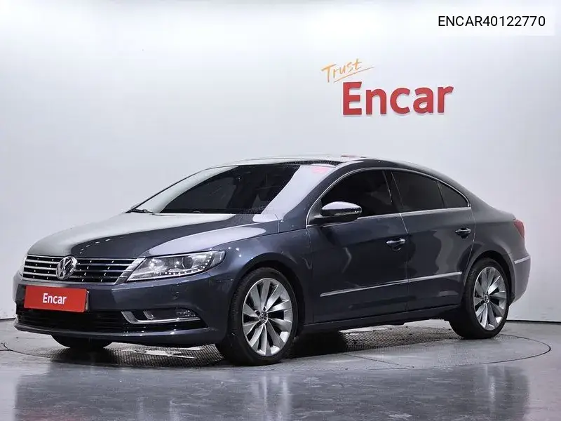Volkswagen Passat CC 2012 года выпуска