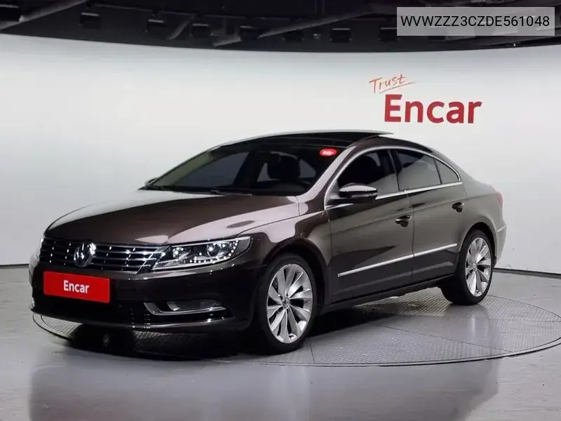 Volkswagen Passat CC 2013 года выпуска
