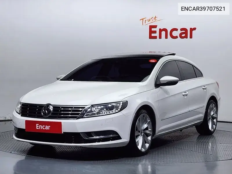 Volkswagen Passat CC 2013 года выпуска